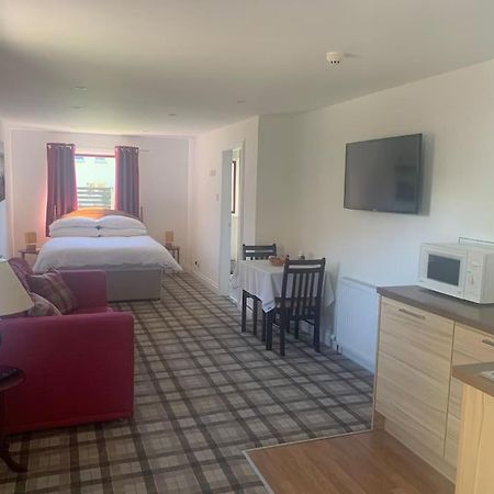 Inverness City Studio Apartment Sleeps 2 Dalneigh Exterior foto