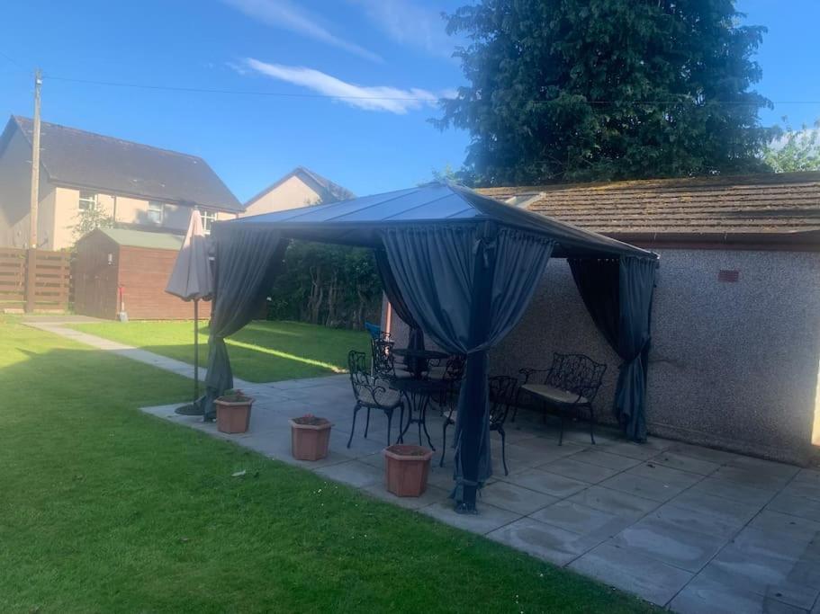 Inverness City Studio Apartment Sleeps 2 Dalneigh Exterior foto